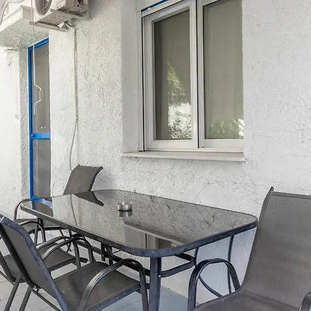 Detached House 1km From Acropolis Filopappou * Aten
